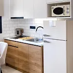 Emmeli's De Lux Apartamento Skála Marión