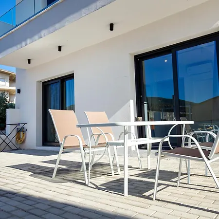 Emmeli's De Lux 公寓 *