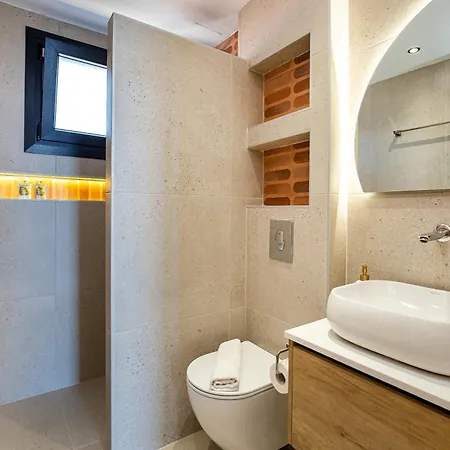 公寓 Emmeli's De Lux *